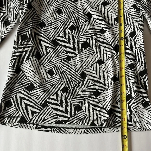 Jones New York Long Sleeve V-Neck Top Black/White Size S - Picture 8 of 11
